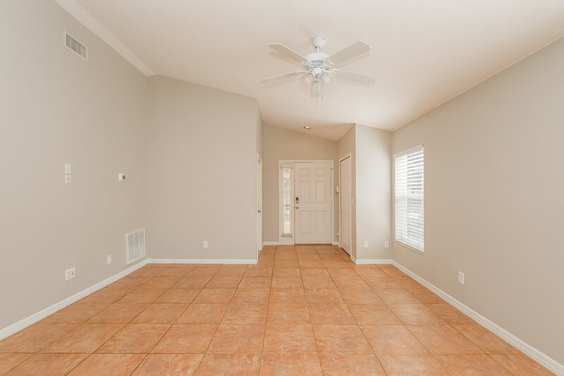 1,815/Mo, 10237 Lakeside Vista Dr Riverview, FL 33569 Living Room View