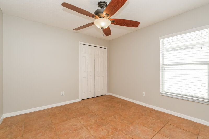 1,815/Mo, 10237 Lakeside Vista Dr Riverview, FL 33569 Bedroom View