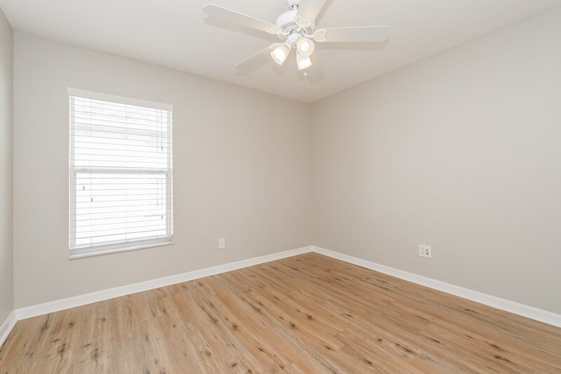 1,815/Mo, 10237 Lakeside Vista Dr Riverview, FL 33569 Bedroom View 2