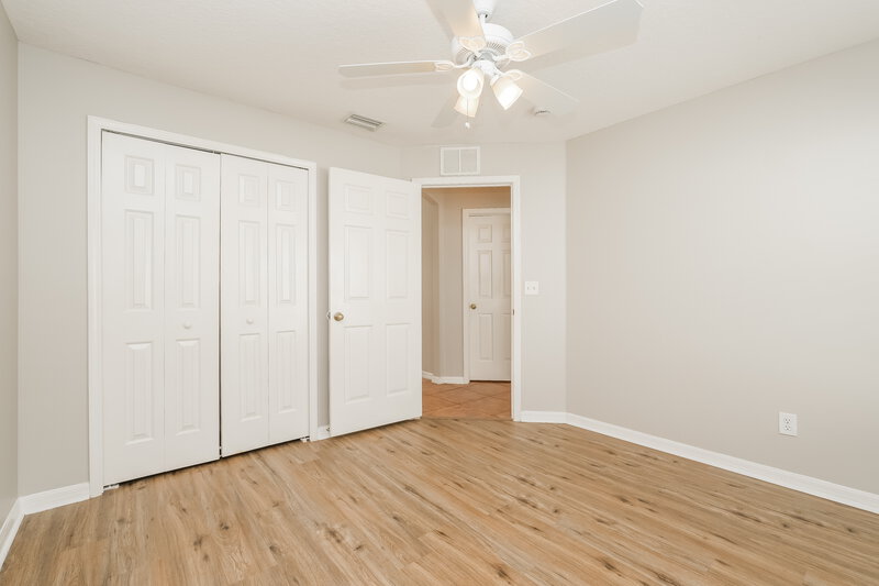 1,815/Mo, 10237 Lakeside Vista Dr Riverview, FL 33569 Bedroom View 3