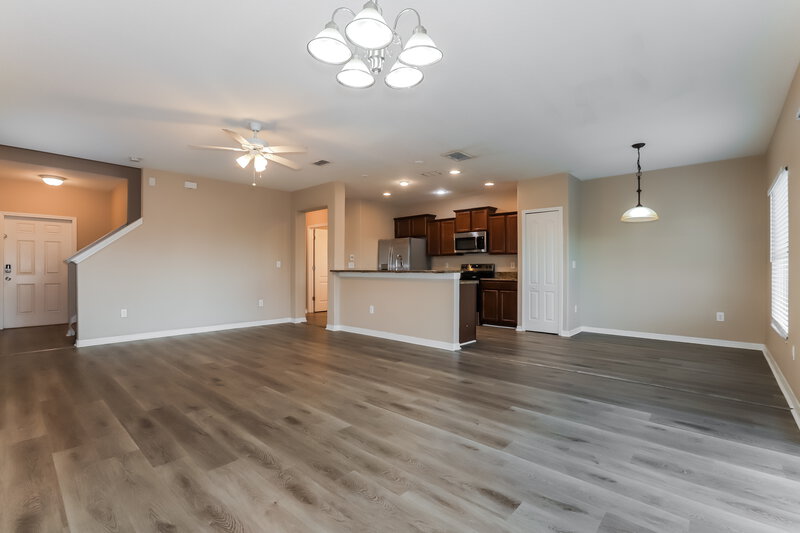 2,160/Mo, 521 Laguna Mill Dr Ruskin, FL 33570 Dining Room View