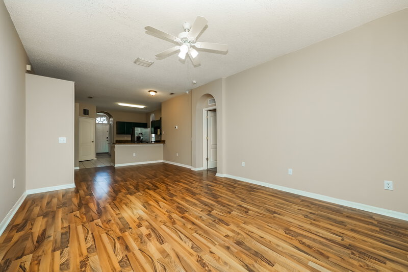 2,355/Mo, 5100 Windingbrook Trl Wesley Chapel, FL 33544 Family Room View