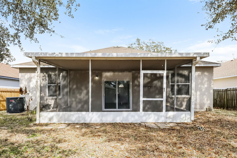 2,355/Mo, 5100 Windingbrook Trl Wesley Chapel, FL 33544 Rear View