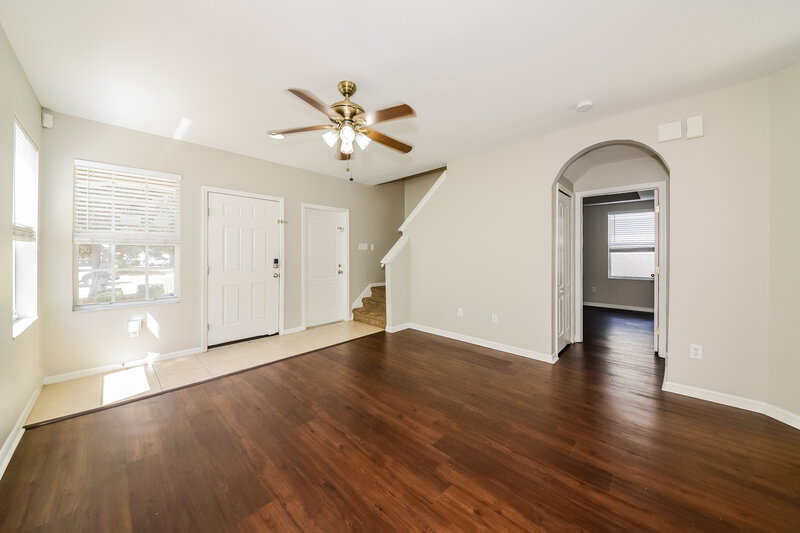 2,250/Mo, 12702 Adventure Dr Riverview, FL 33579 Living Room View 2