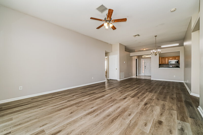 2,310/Mo, 12813 Early Run Ln Riverview, FL 33578 Living Room View