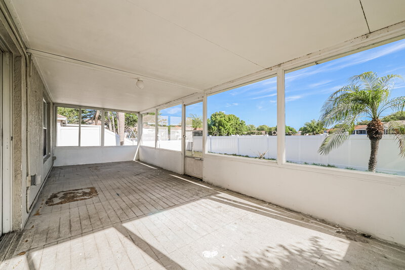 2,310/Mo, 12813 Early Run Ln Riverview, FL 33578 Sun Room View