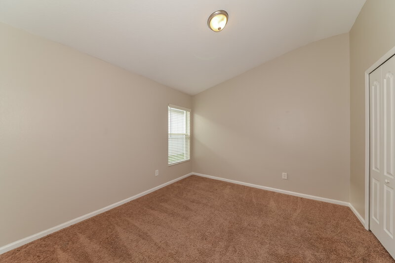 2,250/Mo, 12813 Early Run Ln Riverview, FL 33578 Bedroom View 2