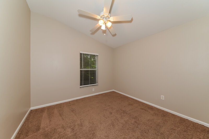 2,250/Mo, 12813 Early Run Ln Riverview, FL 33578 Bedroom View 3