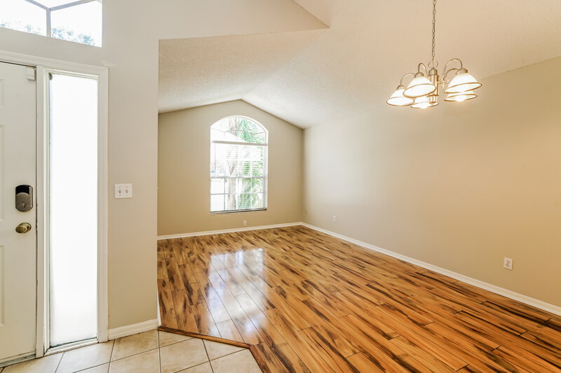 2,295/Mo, 2302 Kenwick Dr Valrico, FL 33596 Dining Room View