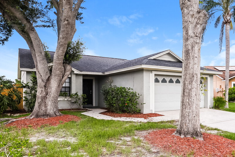 1,945/Mo, 10818 Peppersong Dr Riverview, FL 33578 Front View