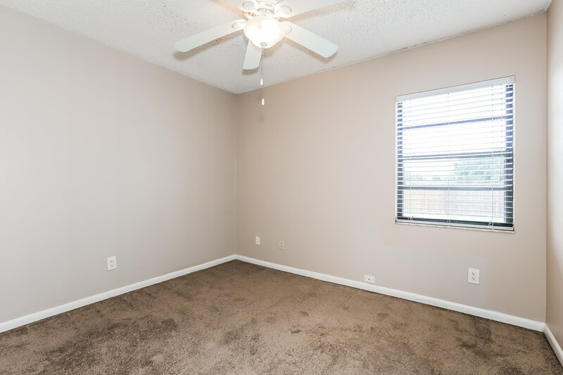 1,945/Mo, 10818 Peppersong Dr Riverview, FL 33578 Main Bedroom View 2