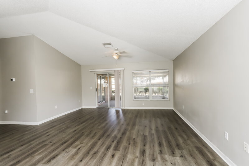 2,150/Mo, 11951 Lark Song Loop Riverview, FL 33579 Living Room View 2