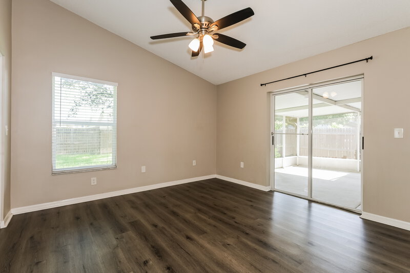 2,050/Mo, 11951 Lark Song Loop Riverview, FL 33579 Main Bedroom View
