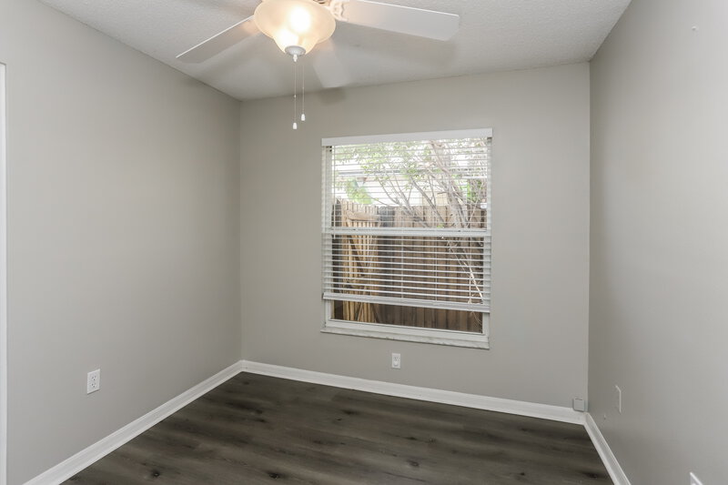 2,150/Mo, 11951 Lark Song Loop Riverview, FL 33579 Bedroom View 3
