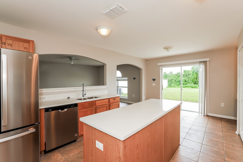3,680/Mo, 13507 Padron Ct Riverview, FL 33579 Kitchen View 2