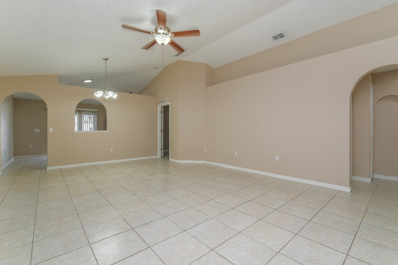 2,025/Mo, 11505 Ivy Flower Loop Riverview, FL 33578 Living Room View 2