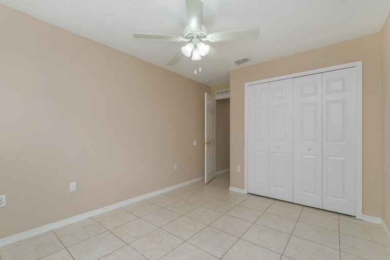 2,025/Mo, 11505 Ivy Flower Loop Riverview, FL 33578 Bedroom View