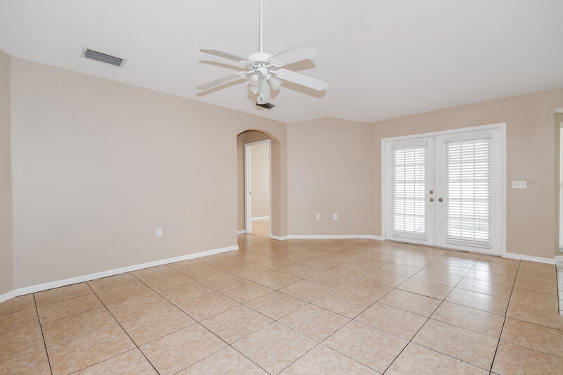 2,420/Mo, 1742 Hulett Dr Brandon, FL 33511 Family Room View