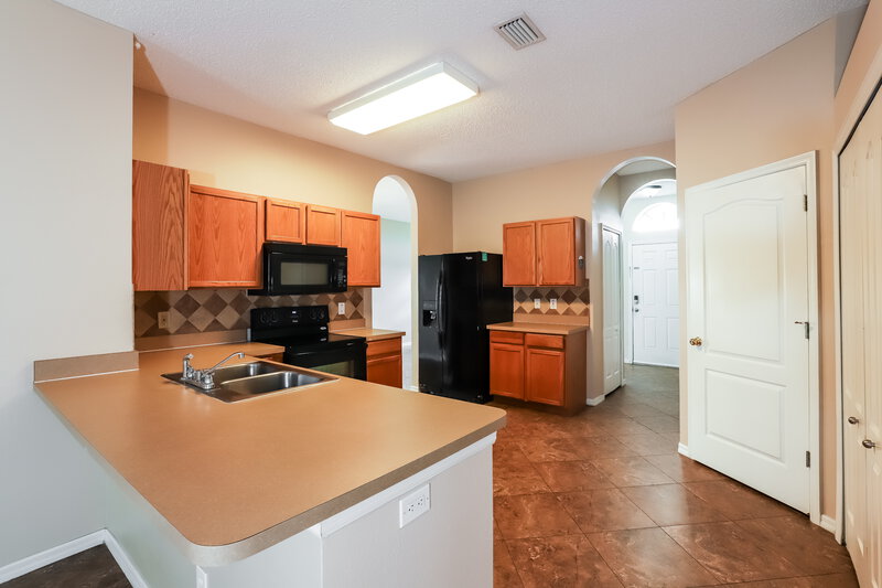 2,935/Mo, 1235 Brooke View Dr Odessa, FL 33556 Kitchen View