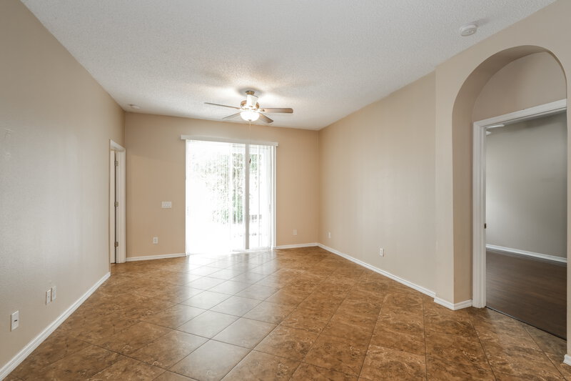 2,920/Mo, 1235 Brooke View Dr Odessa, FL 33556 Family Room View