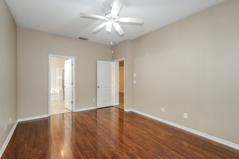 2,920/Mo, 1235 Brooke View Dr Odessa, FL 33556 Main Bedroom View