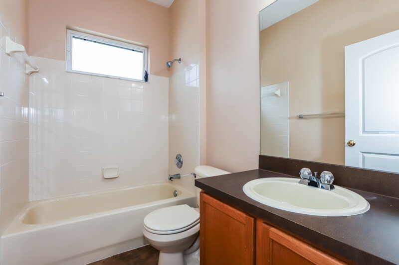 2,935/Mo, 1235 Brooke View Dr Odessa, FL 33556 Bathroom View