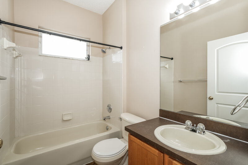 2,920/Mo, 1235 Brooke View Dr Odessa, FL 33556 Bathroom View