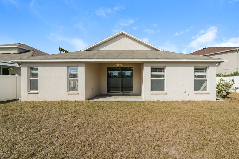2,310/Mo, 10153 Coldwater Loop Land O' Lakes, FL 34638 Rear View