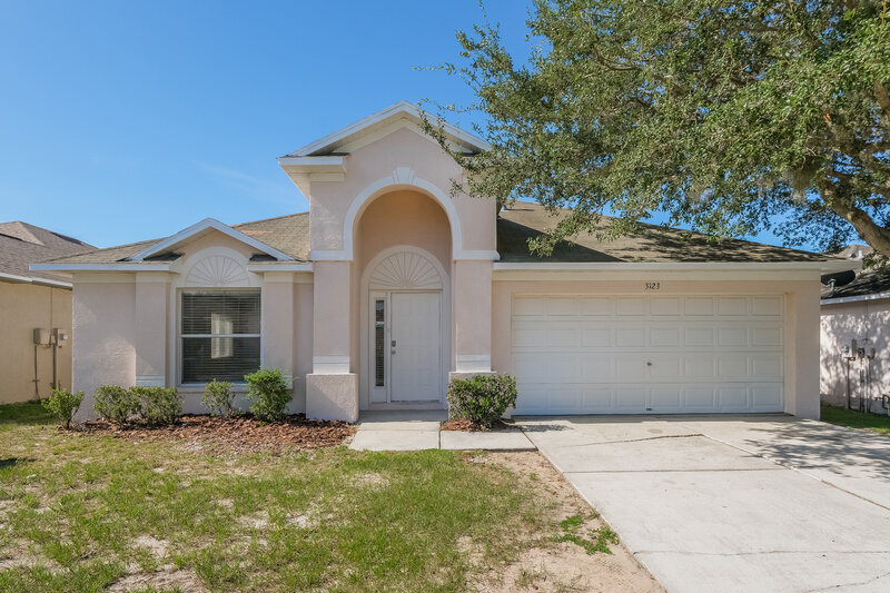 2,410/Mo, 3123 Summer House Dr Valrico, FL 33594 External View