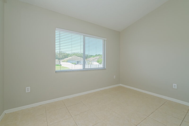 2,410/Mo, 3123 Summer House Dr Valrico, FL 33594 Bedroom View 4