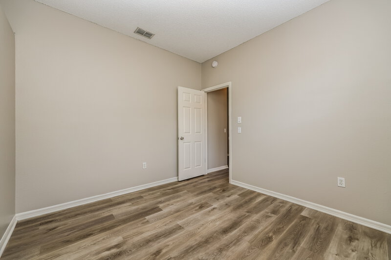 2,140/Mo, 7129 Captiva Cir New Port Richey, FL 34655 Bedroom View 2