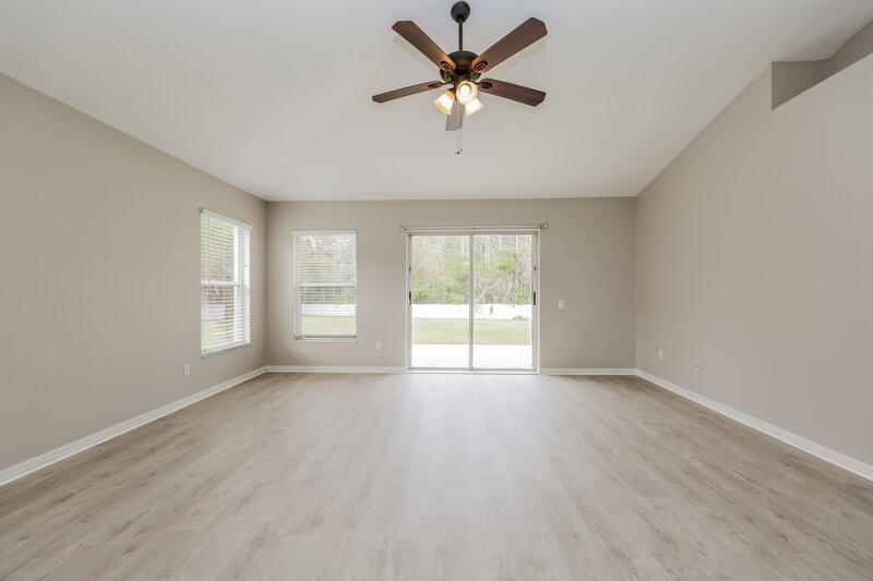 2,250/Mo, 29613 Morningmist Dr Wesley Chapel, FL 33543 Living Room View