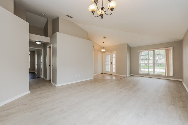 2,250/Mo, 29613 Morningmist Dr Wesley Chapel, FL 33543 Dining Room View