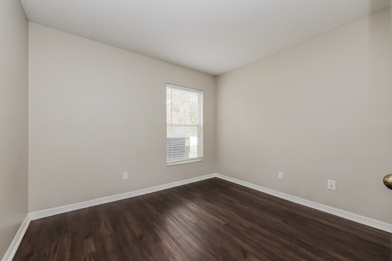2,250/Mo, 29613 Morningmist Dr Wesley Chapel, FL 33543 Bedroom View 2
