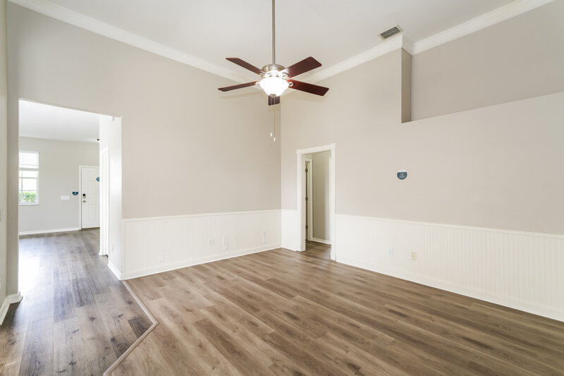1,970/Mo, 18201 Holly Hills Way Tampa, FL 33647 Living Room View 3