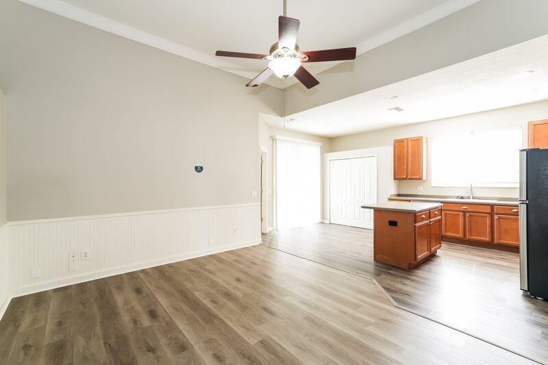 1,970/Mo, 18201 Holly Hills Way Tampa, FL 33647 Living Room View 4