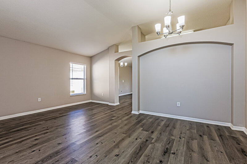 2,030/Mo, 30801 Tremont Dr Zephyrhills, FL 33543 Dining Room View