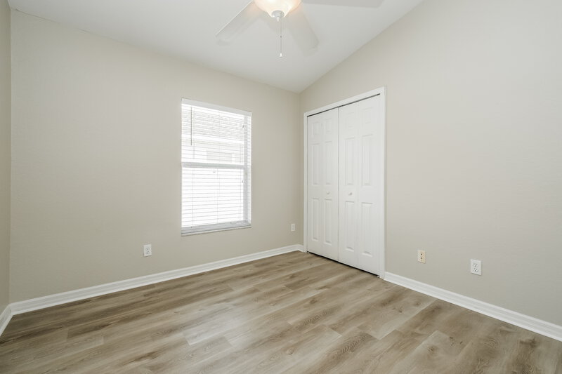 1,915/Mo, 11431 Bay Gardens Loop Riverview, FL 33569 Bedroom View 3