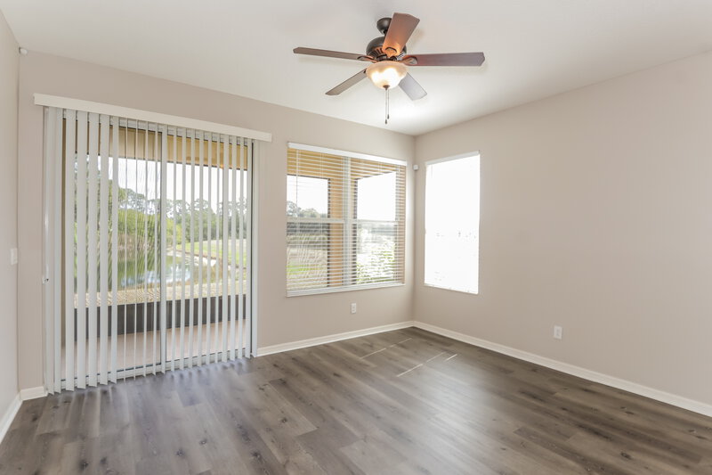 3,320/Mo, 808 College Chase Dr Ruskin, FL 33570 Living Room View 2