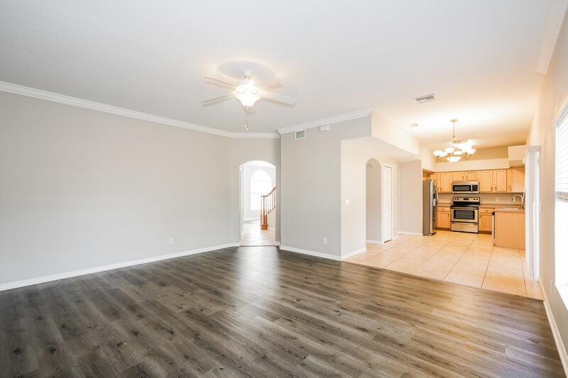 2,390/Mo, 10902 Capstan Lake Dr Riverview, FL 33579 Living Room View 2