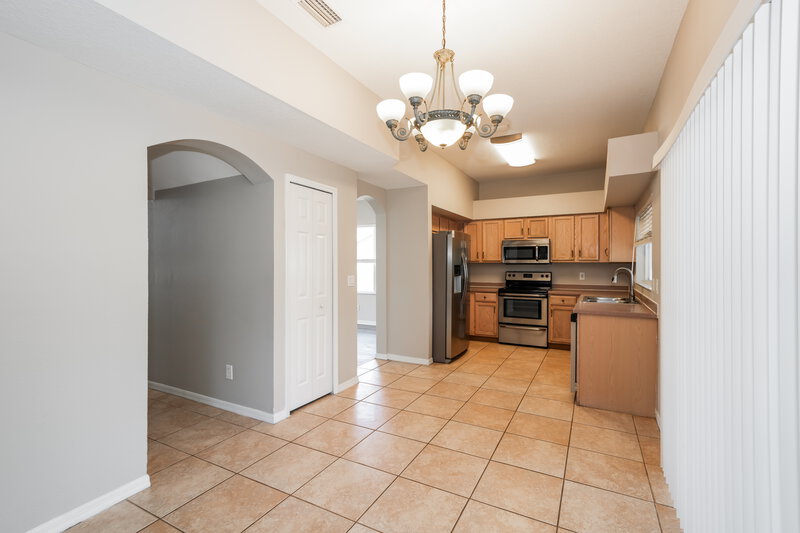 2,390/Mo, 10902 Capstan Lake Dr Riverview, FL 33579 Breakfast Nook View