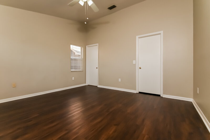 1,945/Mo, 123 Lookout Dr Apollo Beach, FL 33572 Main Bedroom View
