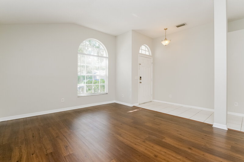 3,790/Mo, 1505 Scotch Pine Drive Brandon, FL 33511 Living Room View 2