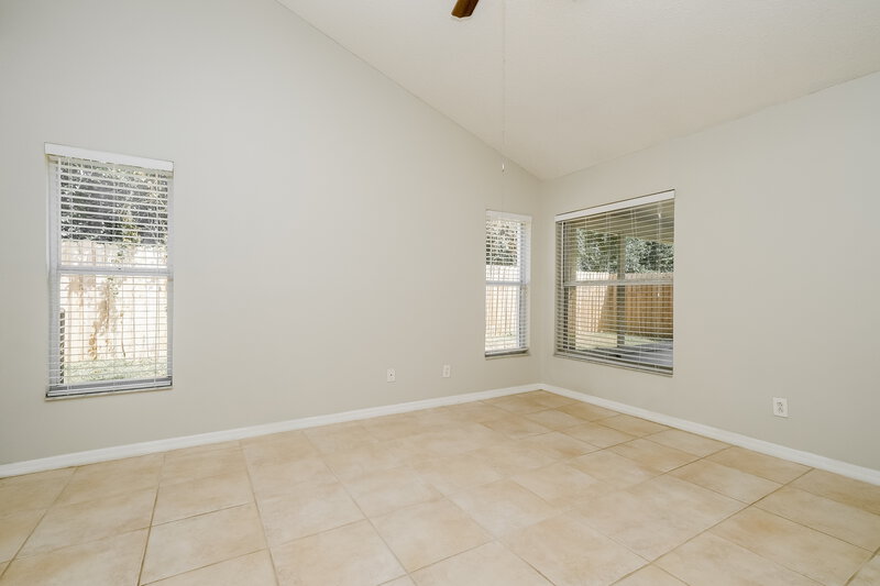3,790/Mo, 1505 Scotch Pine Drive Brandon, FL 33511 Main Bedroom View 2