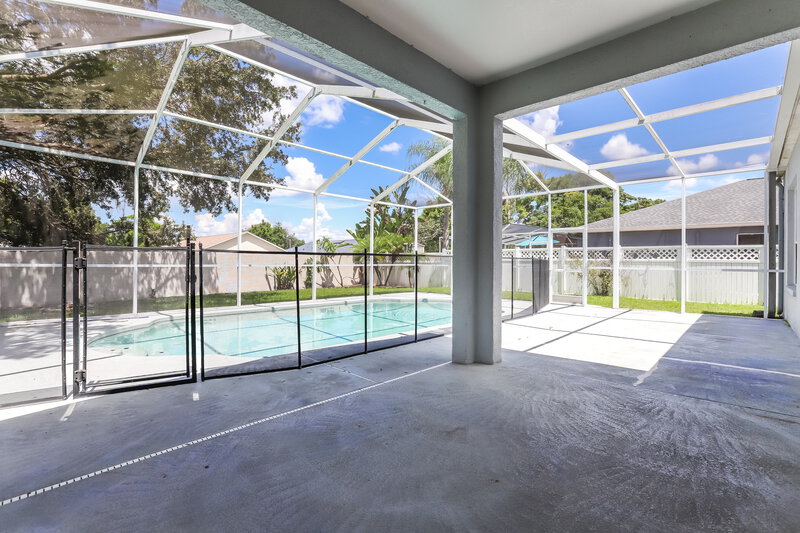 2,650/Mo, 22135 Red Jacket Ln Land O' Lakes, FL 34639 Sun Room View