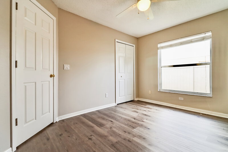 2,575/Mo, 4846 Ridgemoor Cir Palm Harbor, FL 34685 Bedroom View
