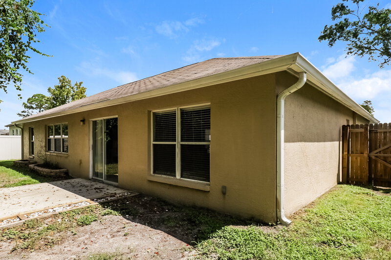 2,035/Mo, 4519 Weasel Dr New Port Richey, FL 34653 Rear View