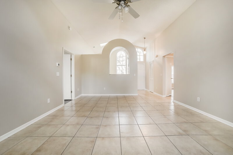 4,050/Mo, 4111 Quail Briar Dr Valrico, FL 33596 Misc View 3
