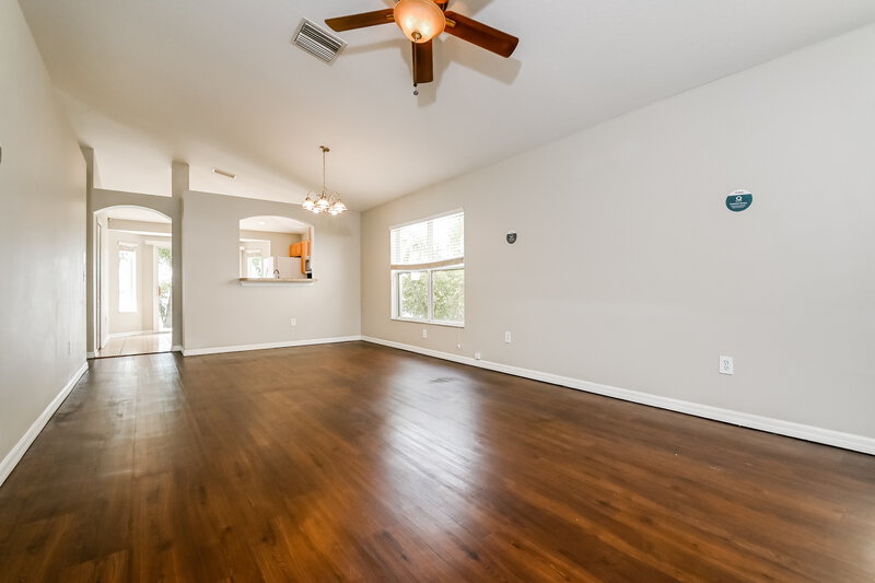 1,955/Mo, 922 Seminole Sky Dr Ruskin, FL 33570 Living Room View