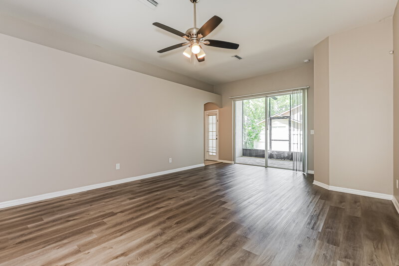 2,655/Mo, 2638 Allwood Ave Valrico, FL 33596 Family Room View 2